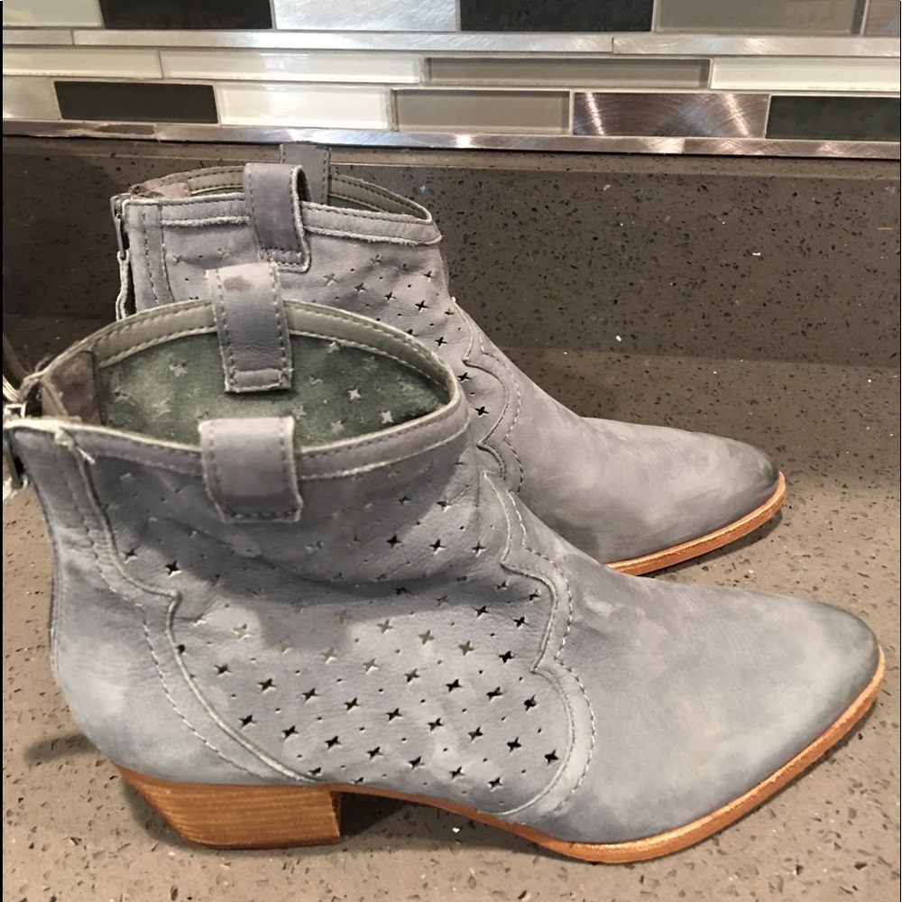 Sam Edelman Blue SuedeBooties 8.5
